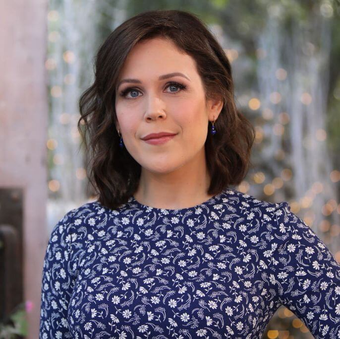 Erin Krakow