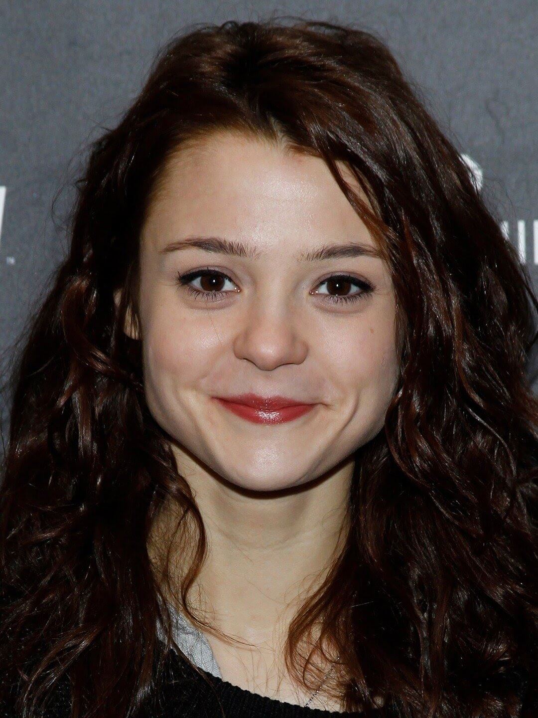 Kathryn Prescott