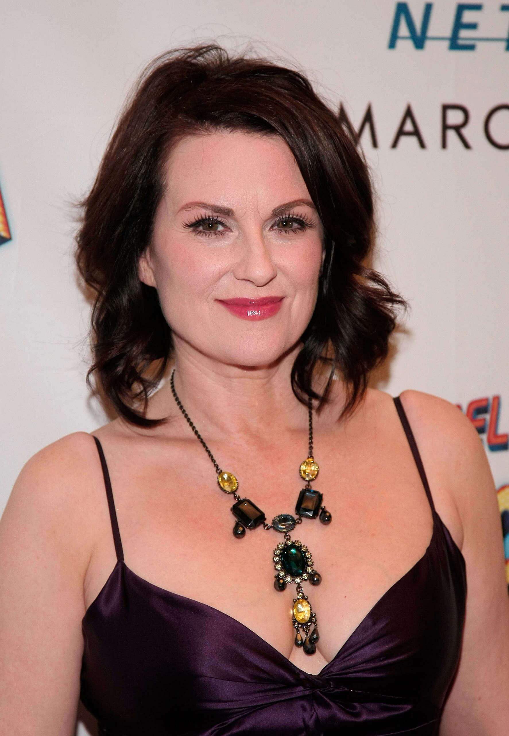 Megan Mullally