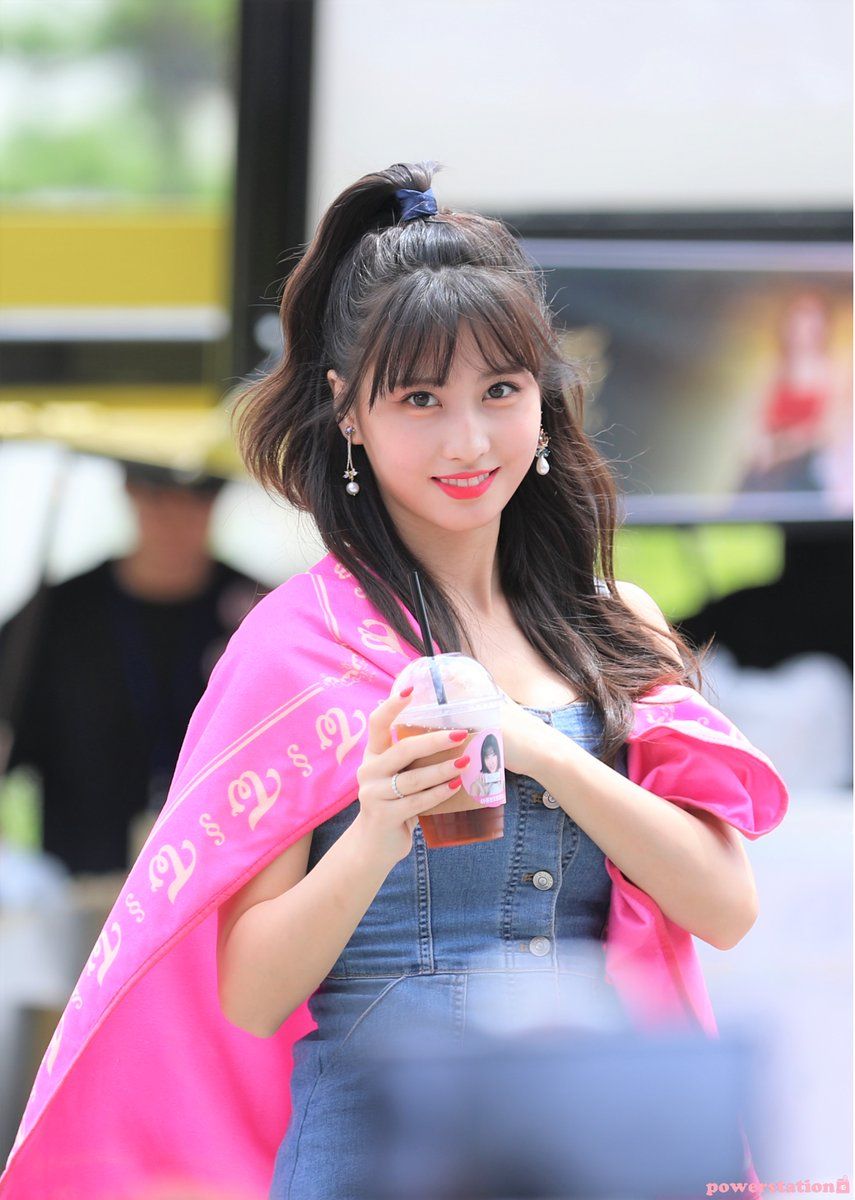 Momo Hirai