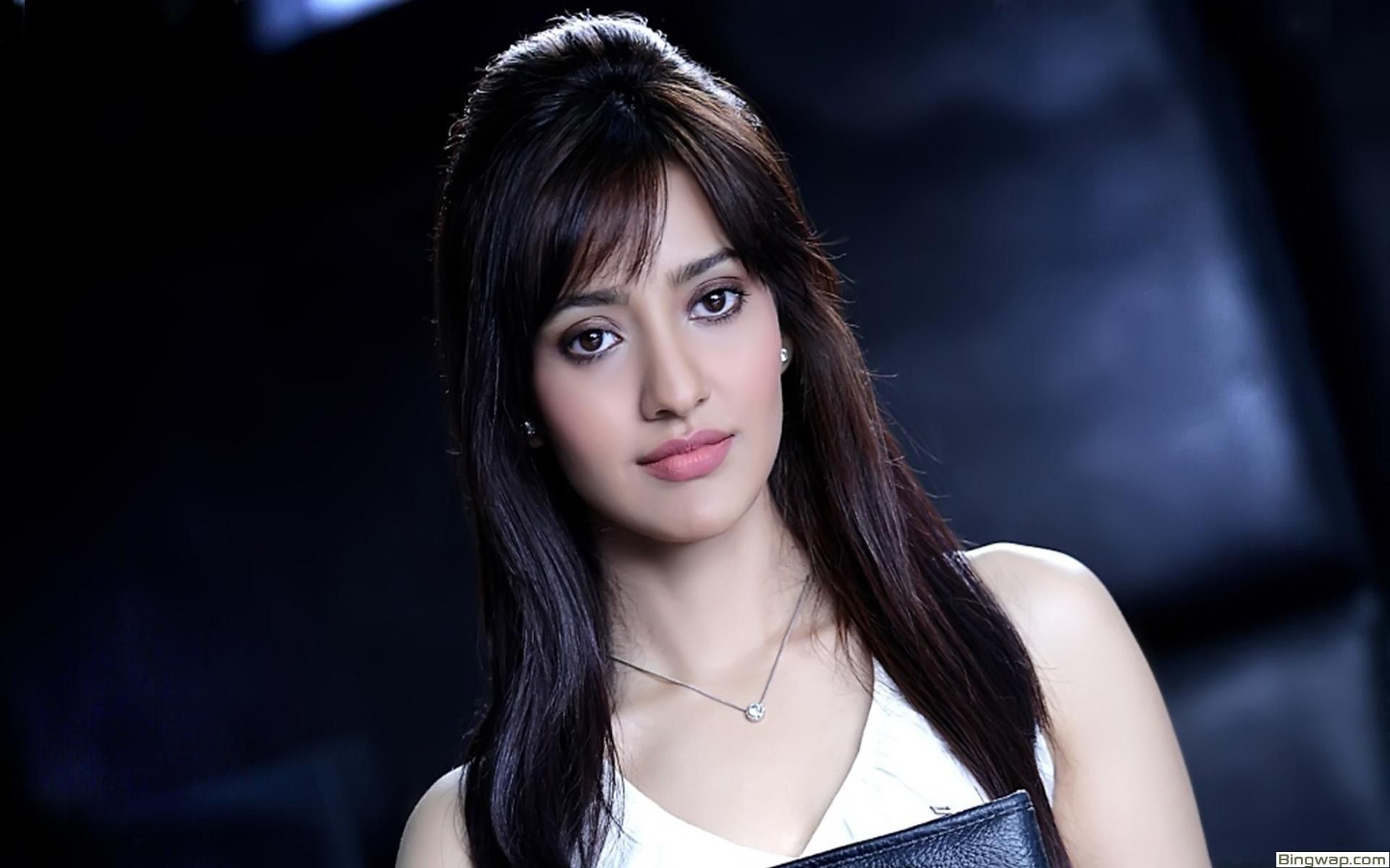 Neha Sharma Horoscope: Horoscope with Kundli