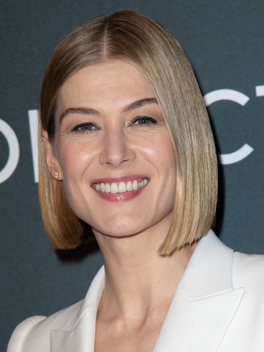 Rosamund Pike