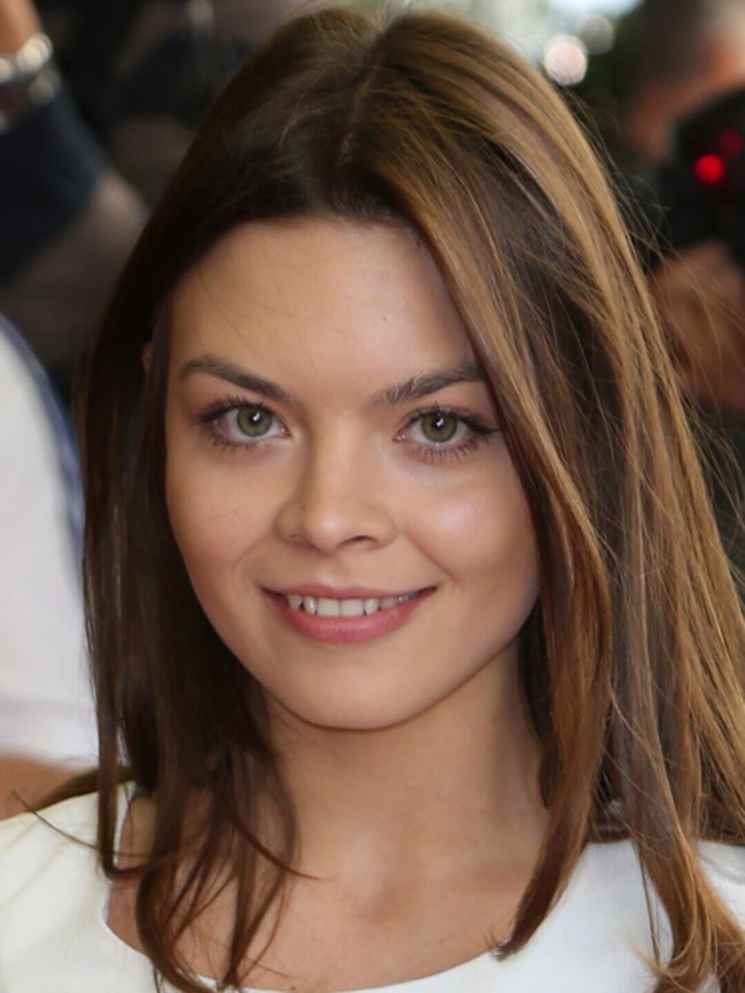 Scarlett Byrne