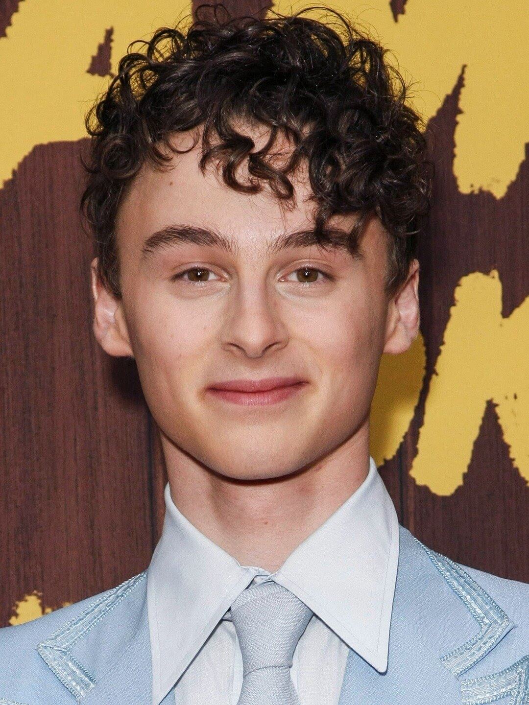 Wyatt Oleff